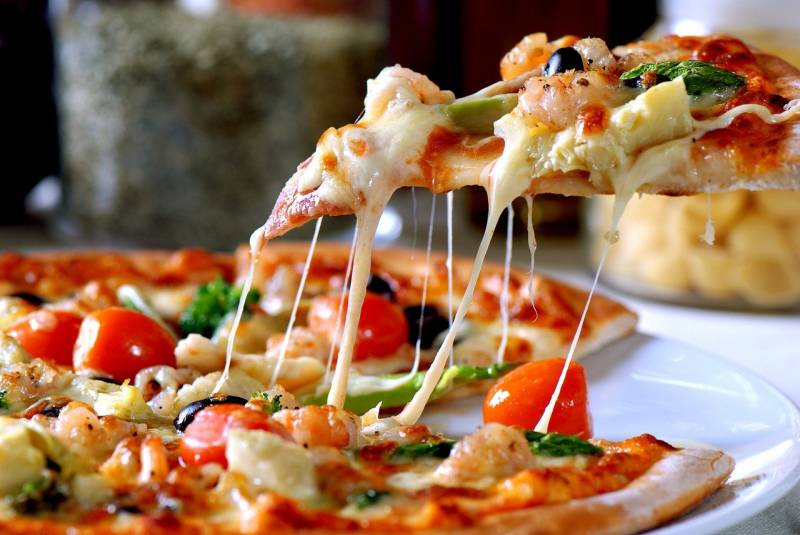 Comment fonctionne un distributeur de pizza ?